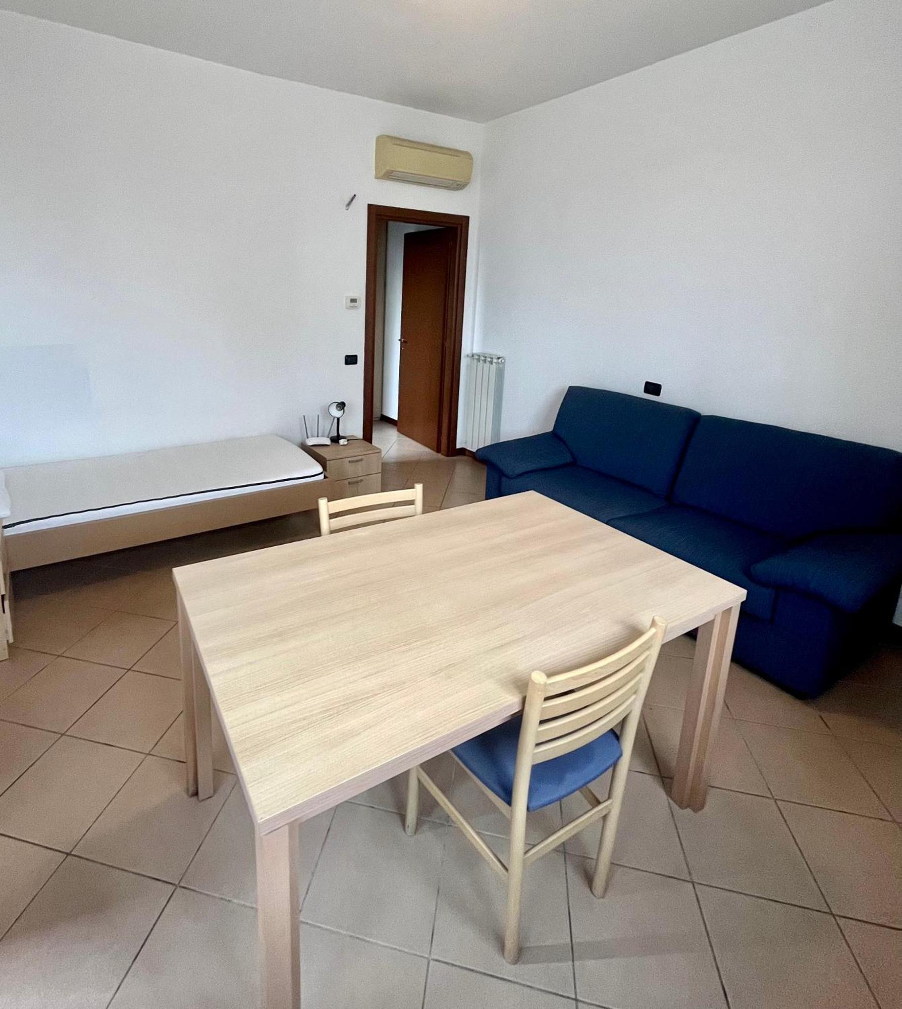 Bed &... Fly Apartment Grassobbio Ngoại thất bức ảnh